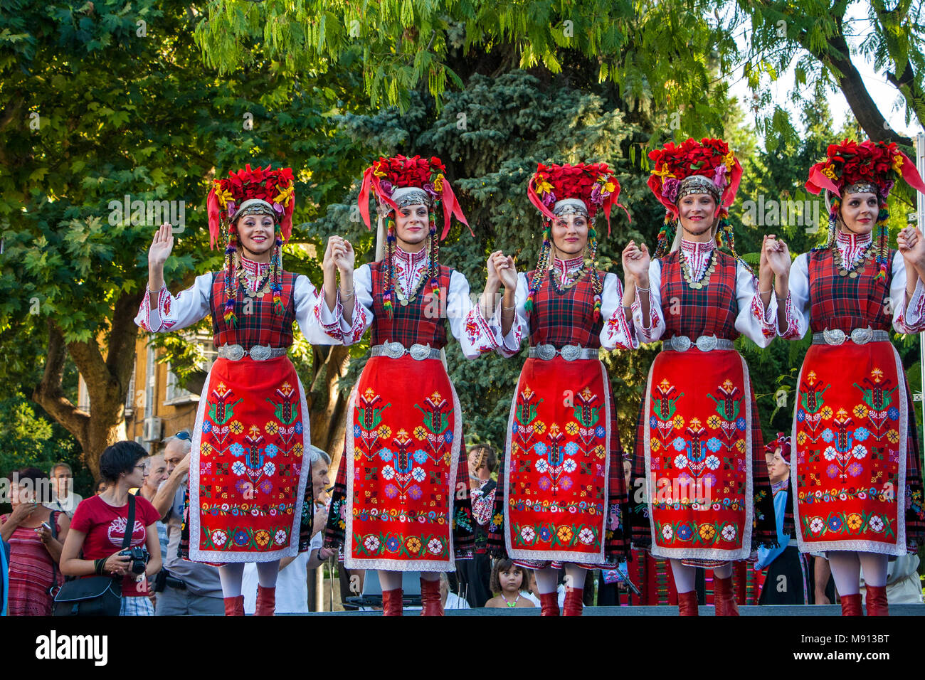 Bulgarian women hi-res stock photography and images - Alamy