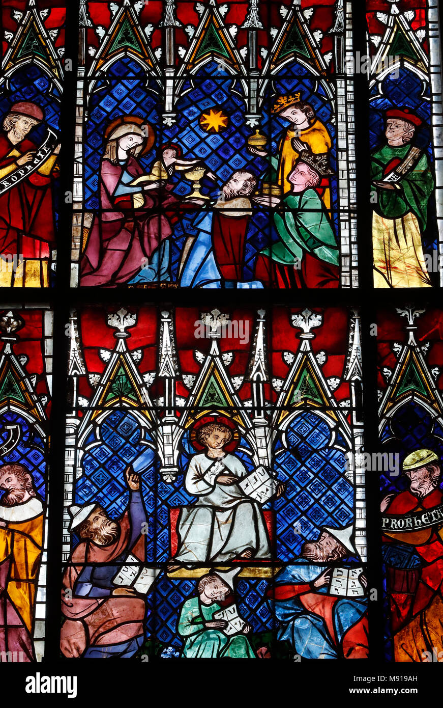 Our Lady of Strasbourg Cathedral. Stained glass window. Jesus and the doctors of the Law and  the Adoration of the Magi. 14 th century.  Strasbourg. F Stock Photo
