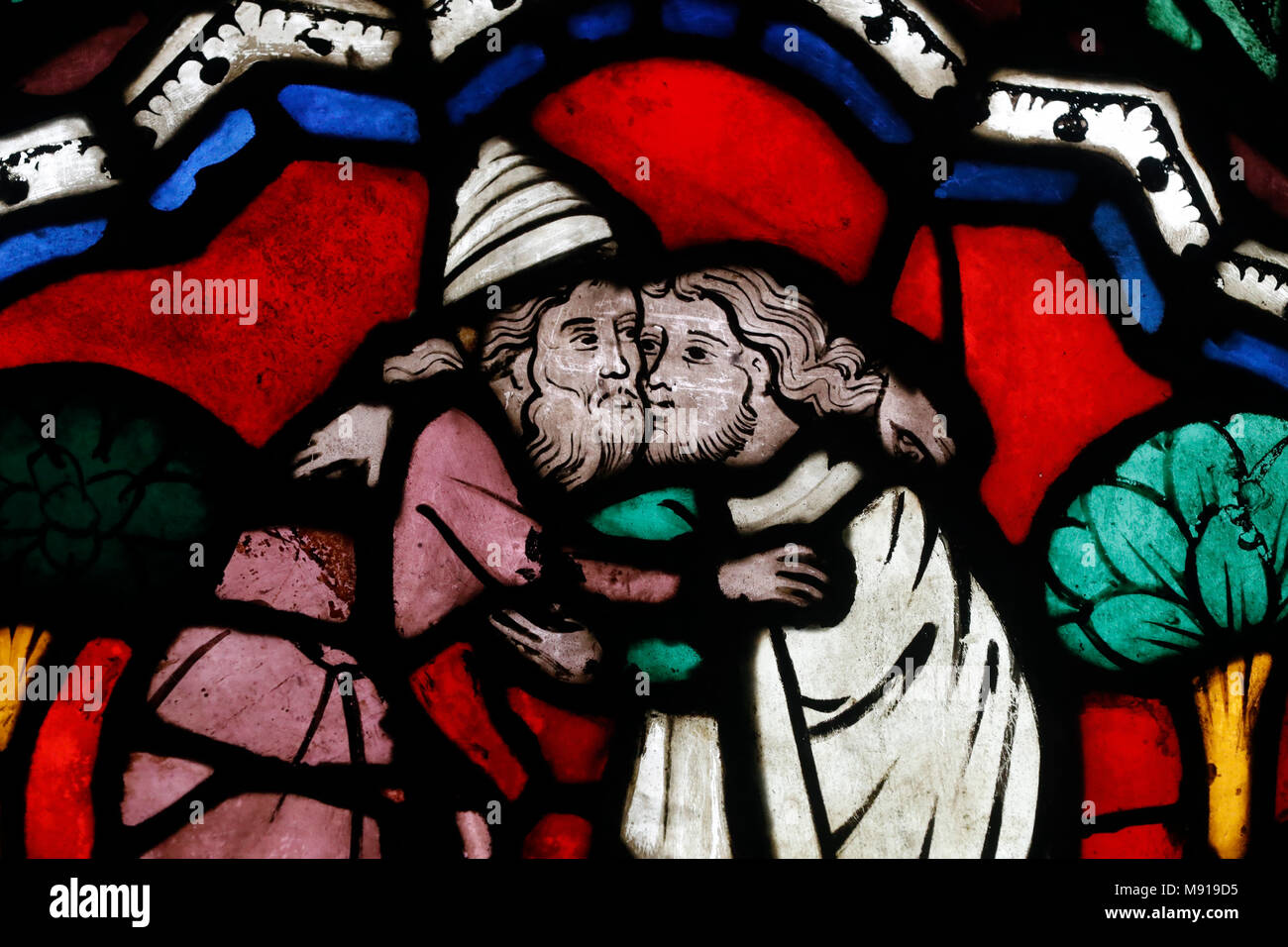 Oeuvre Notre-Dame Museum.  Stained glass window. Meeting of Abraham and Melchisedech.  St Thomas church. 13 th century.  Strasbourg. France. Stock Photo