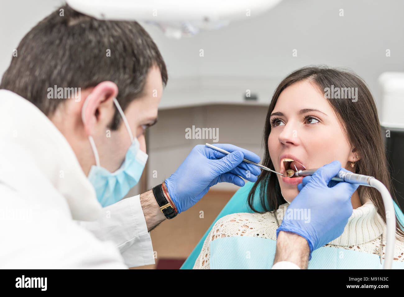 Drilling cavity hires stock photography and images Alamy