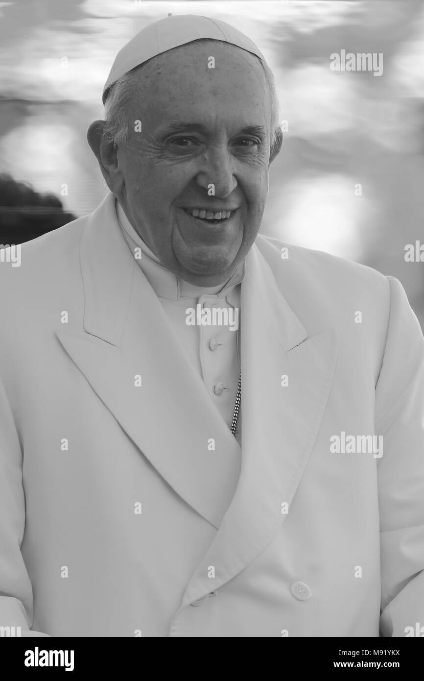Pope Francis Black And White Stock Photos & Images - Alamy