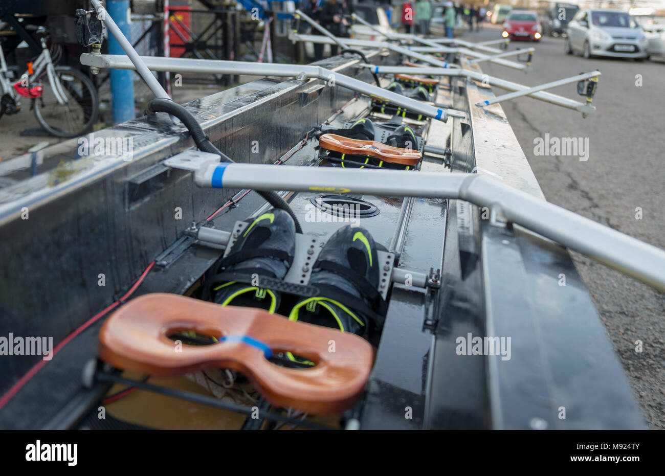 Putney, London, UK. 21 March 2018. Boat Race Practice Outing.  As preparation for the The Cancer Research UK Boat Races on 24 March 2018, the crews participate in Practice Outings.  GV. The CUBC Goldie boat. Credit: Duncan Grove/Alamy Live News Stock Photo