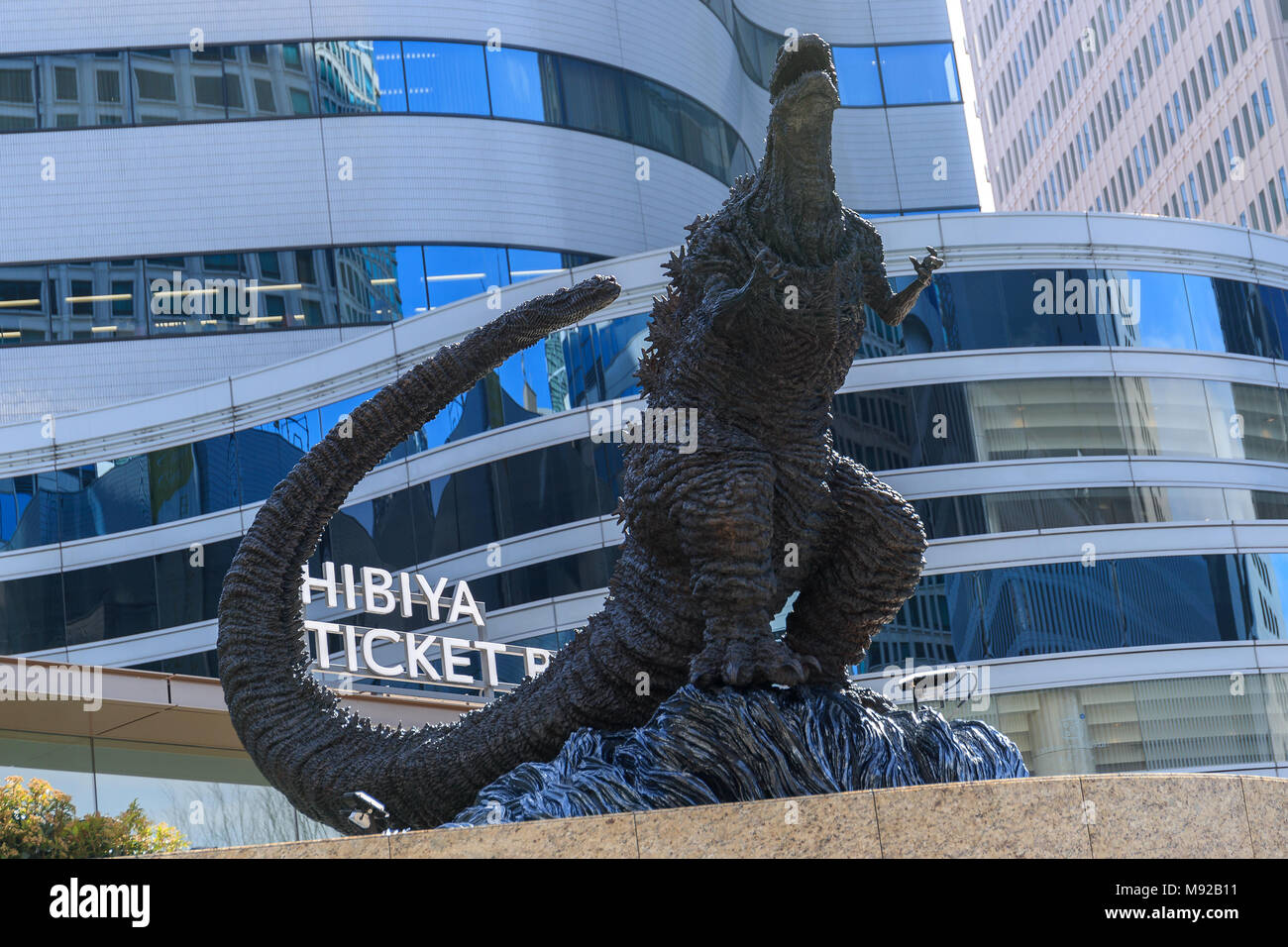 A new Godzilla statue was unveiled in front of Hibiya Chanter shopping mall in Yurakucho district on March 22, 2018, Tokyo, Japan. The new statue measures 3 meters in height including its platform and is modeled after a creature from the movie Shin Godzilla released in 2016. Credit: Rodrigo Reyes Marin/AFLO/Alamy Live News Stock Photo