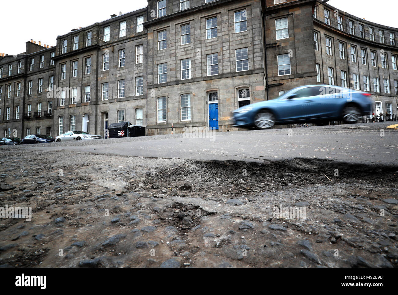 Gardners crescent edinburgh hires stock photography and images Alamy