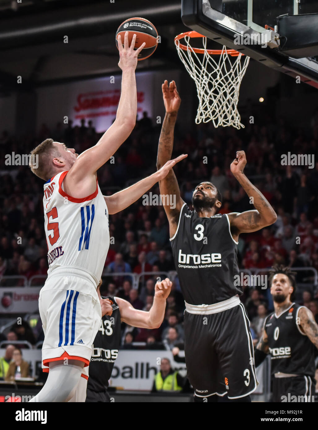 Backcourt player hires stock photography and images Alamy