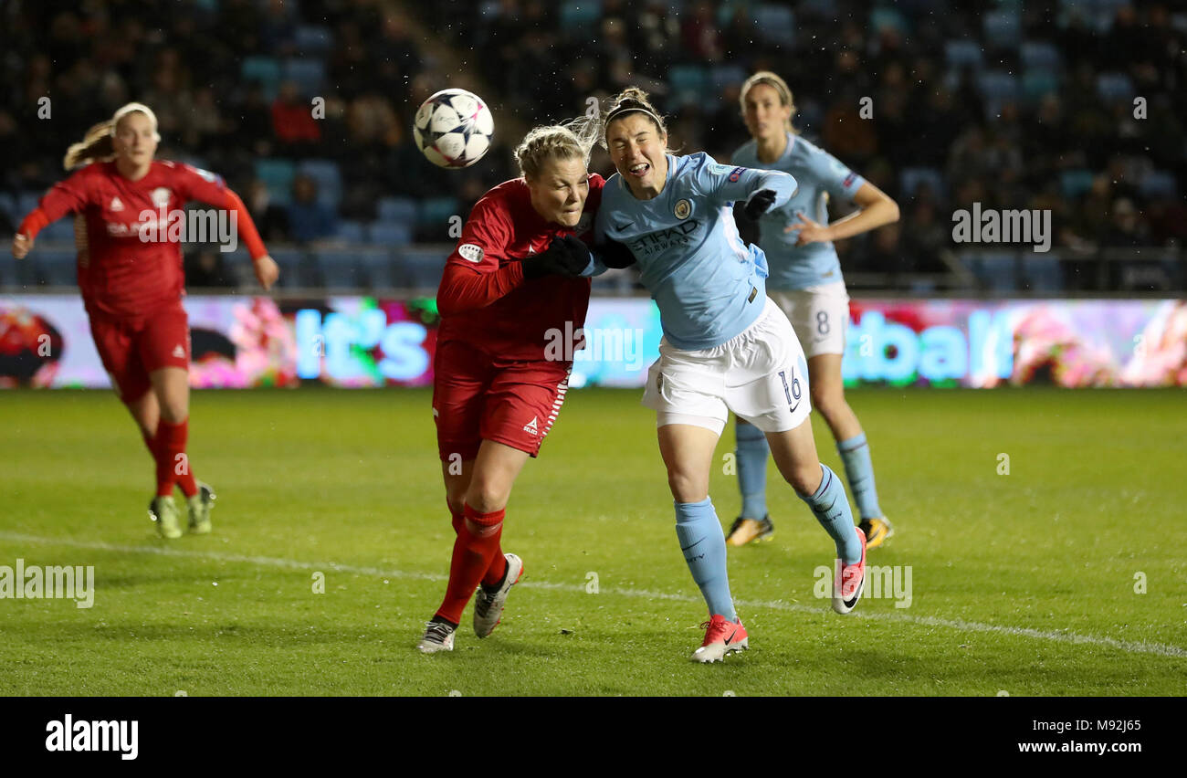 Linkoping Women's Lisa Lantz (left) and Manchester City' Women's Jane Ross battle for the ball during the Women's Champions League, Quarter Final at the City Football Academy, Manchester. Stock Photo