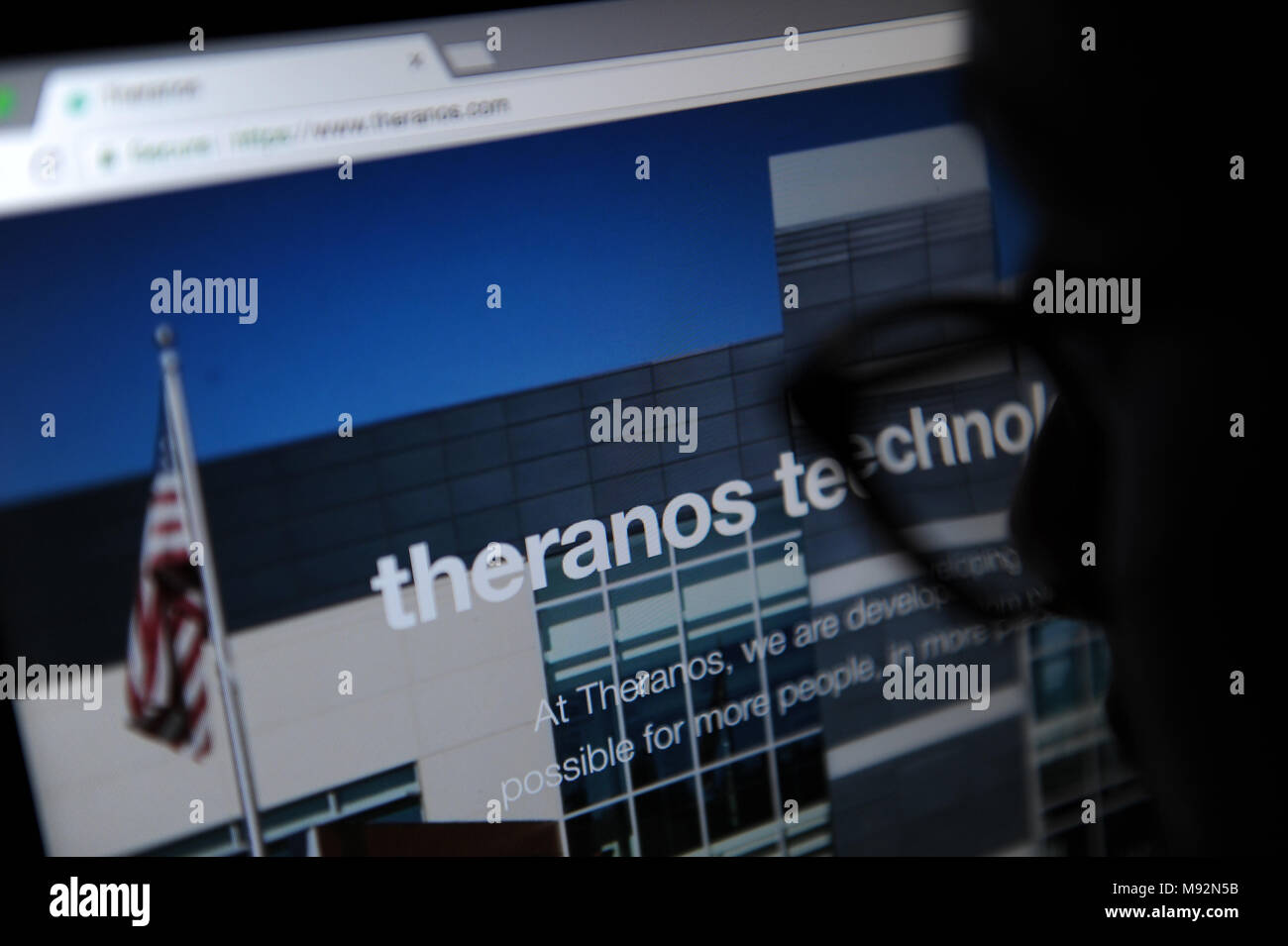 Theranos Website On A Computer Stock Photo - Alamy