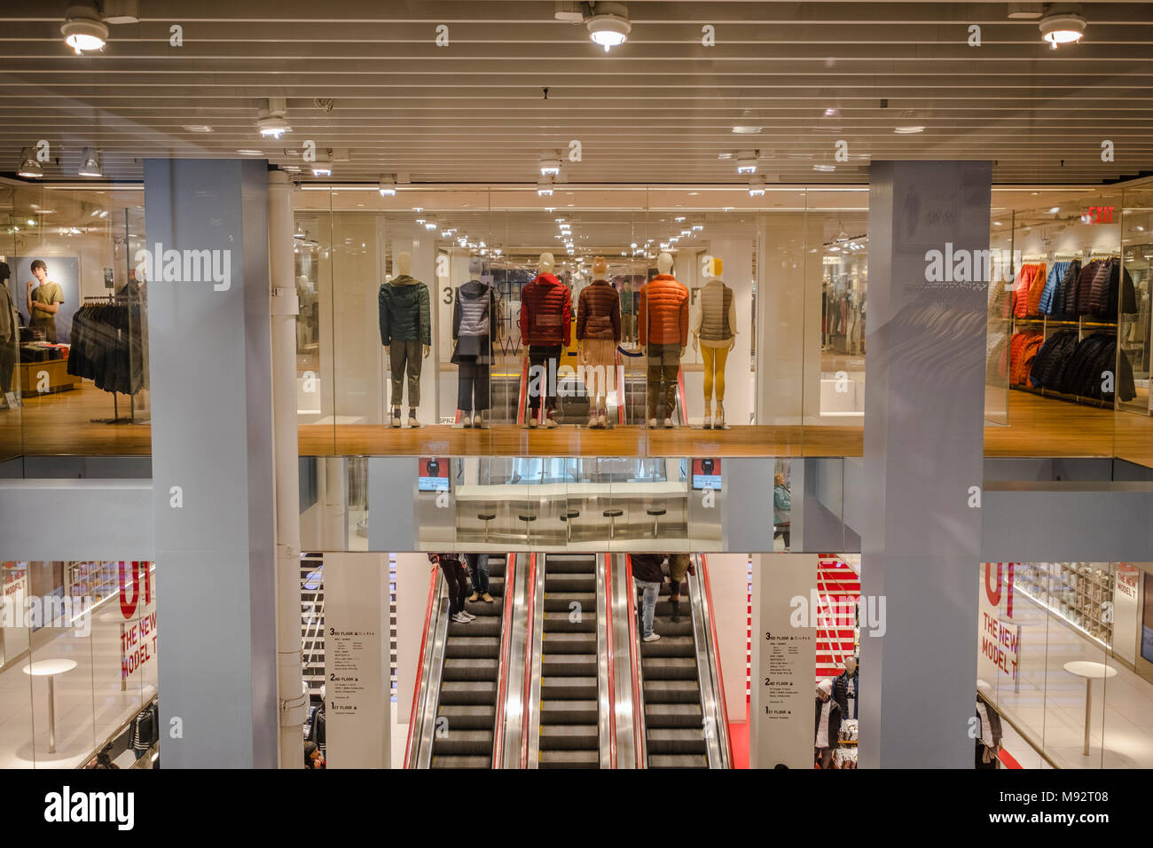 Uniqlo store interior hi-res stock photography and images - Alamy