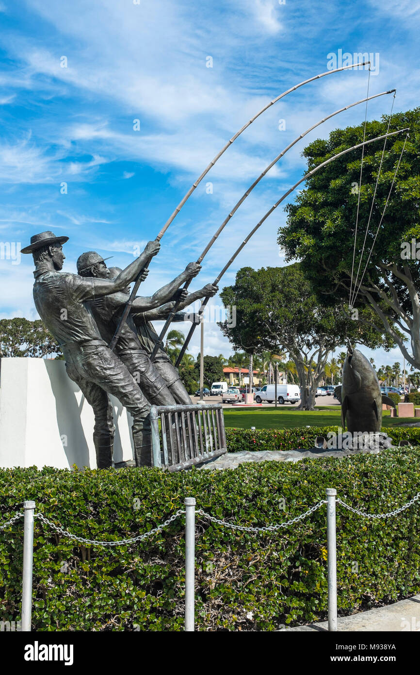 SAN DIEGO, CALIFORNIA, USA Tunaman's Memorial bronze sculpture of
