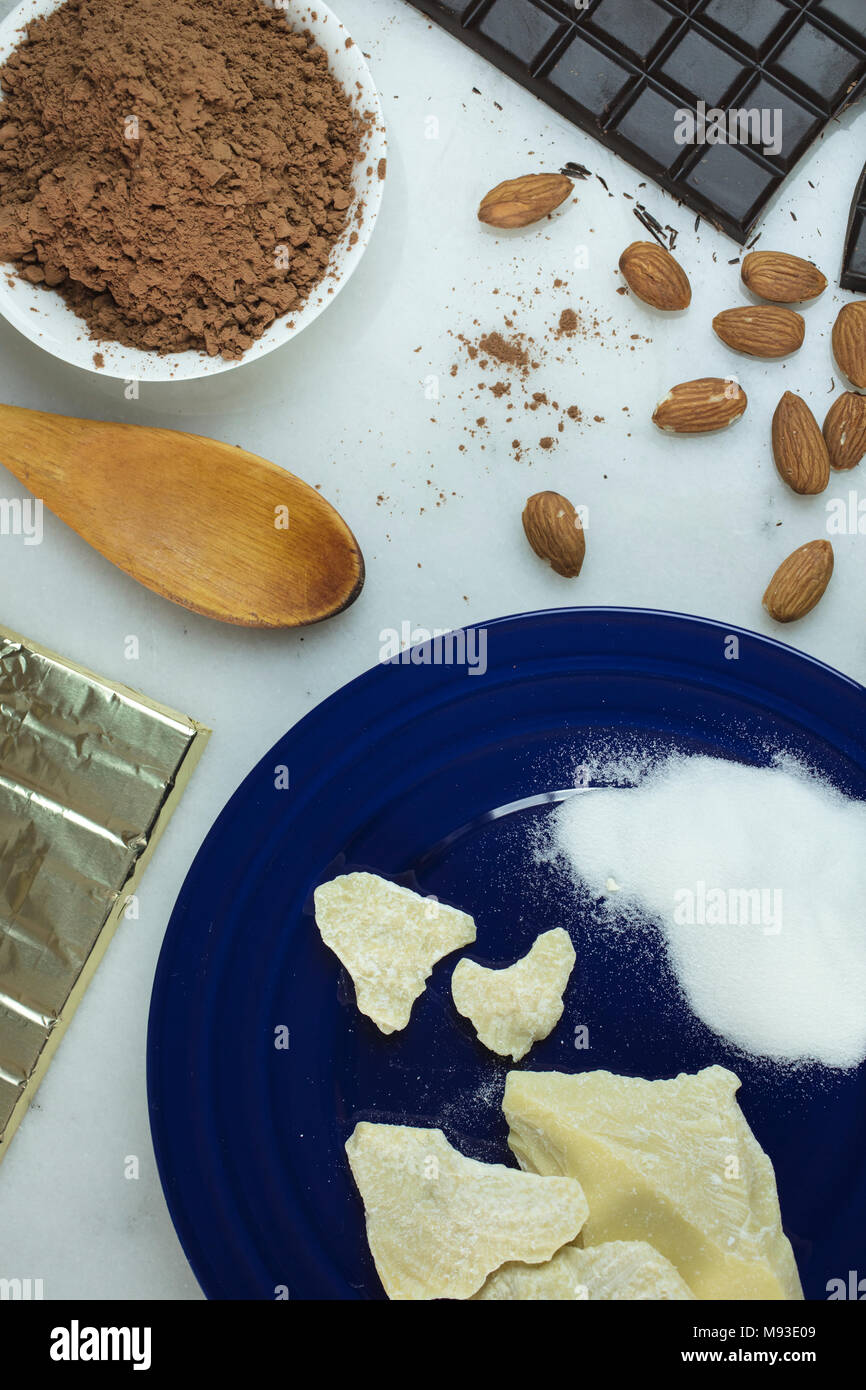 Preparation of dark chocolate bars made from scratch using cacao butter