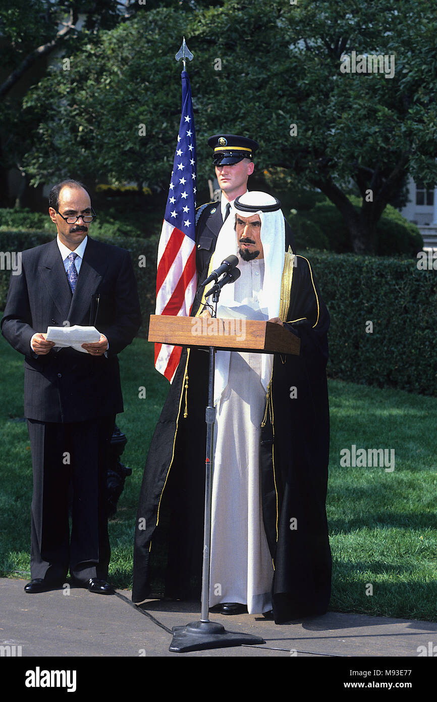 Washington, DC., September 28,1990  The Emir of Kuwait Sheik Jaber III Al-Ahmad Al-Jaber Al-Sabah speaks to the press on the South Lawn of the White House during visit after the invasion of Kuwait by Iraq. Credit: Mark Reinstein/MediaPunch Stock Photo