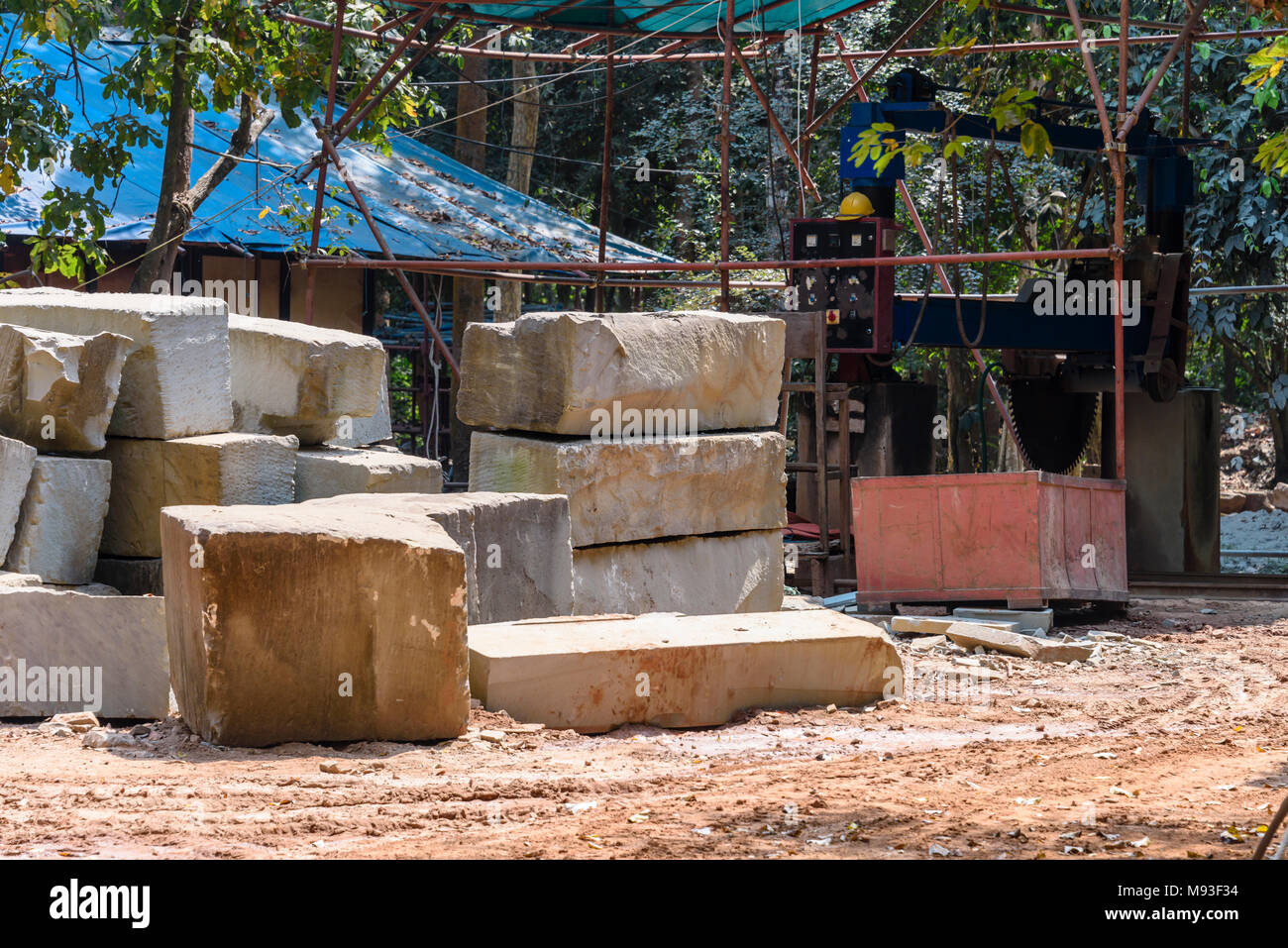 Stonemasons hires stock photography and images Alamy