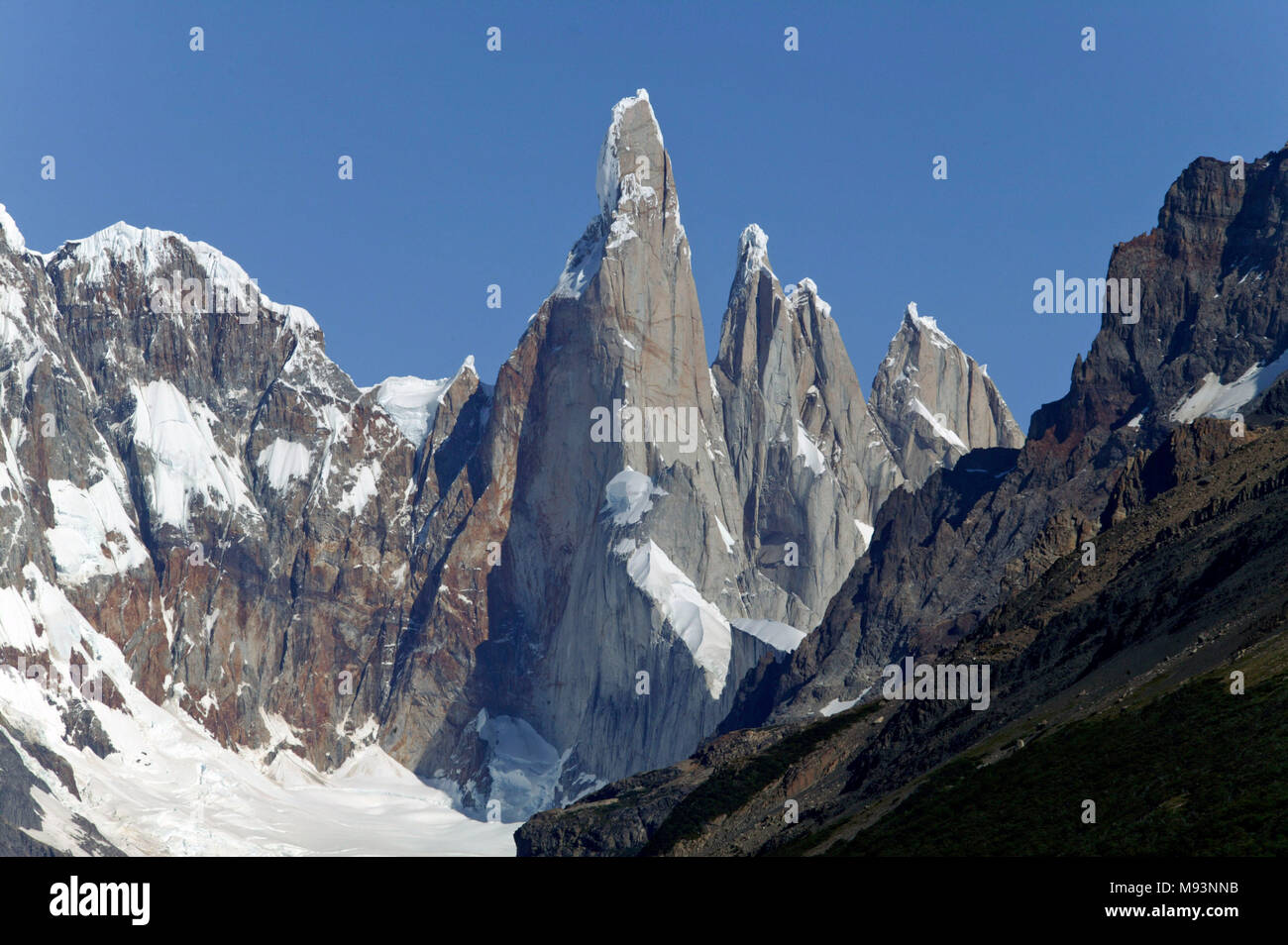 Argentine, Patagonie, le massif du Fitz Roy *** Fitz Roy massif, Patagonia,  Argentina Stock Photo - Alamy