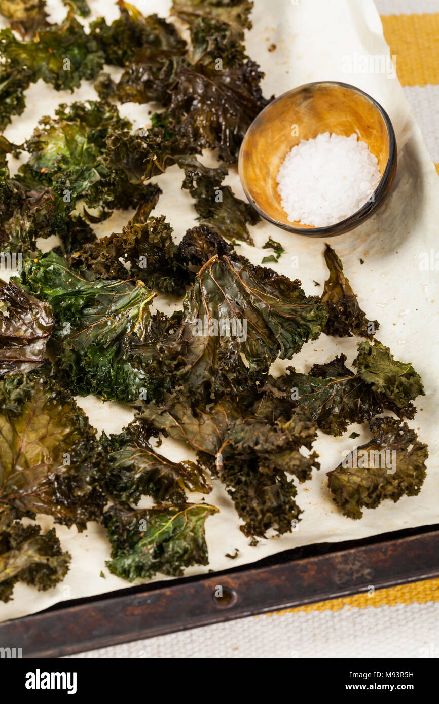 Homemade Baked Crispy Kale Cabbage Chips Stock Photo Alamy