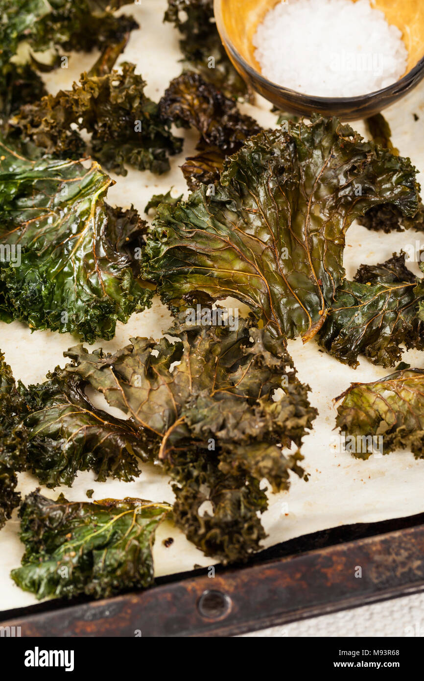 Homemade Baked Crispy Kale Cabbage Chips Stock Photo Alamy