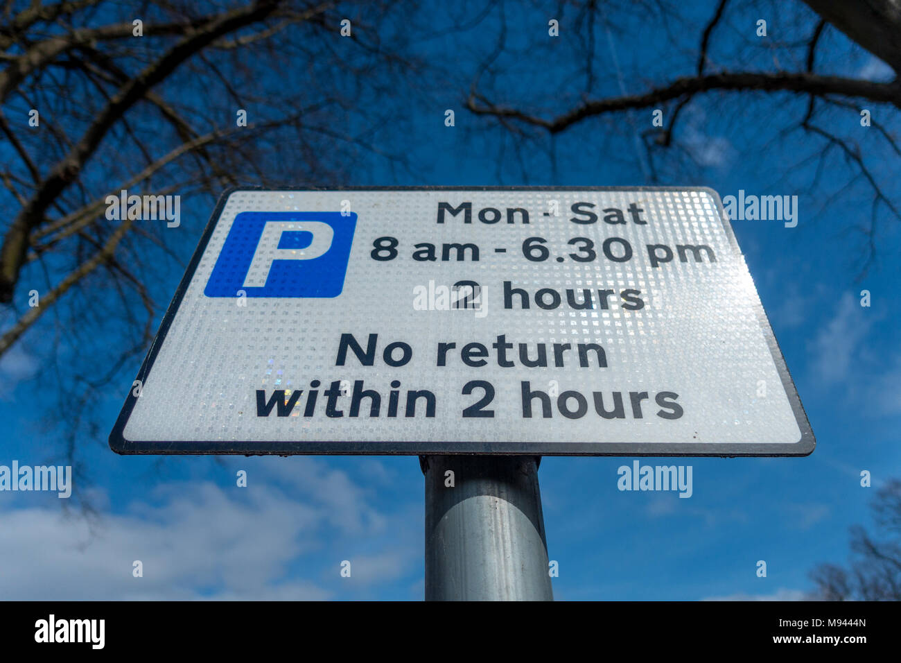 Parking restriction signs hires stock photography and images Alamy