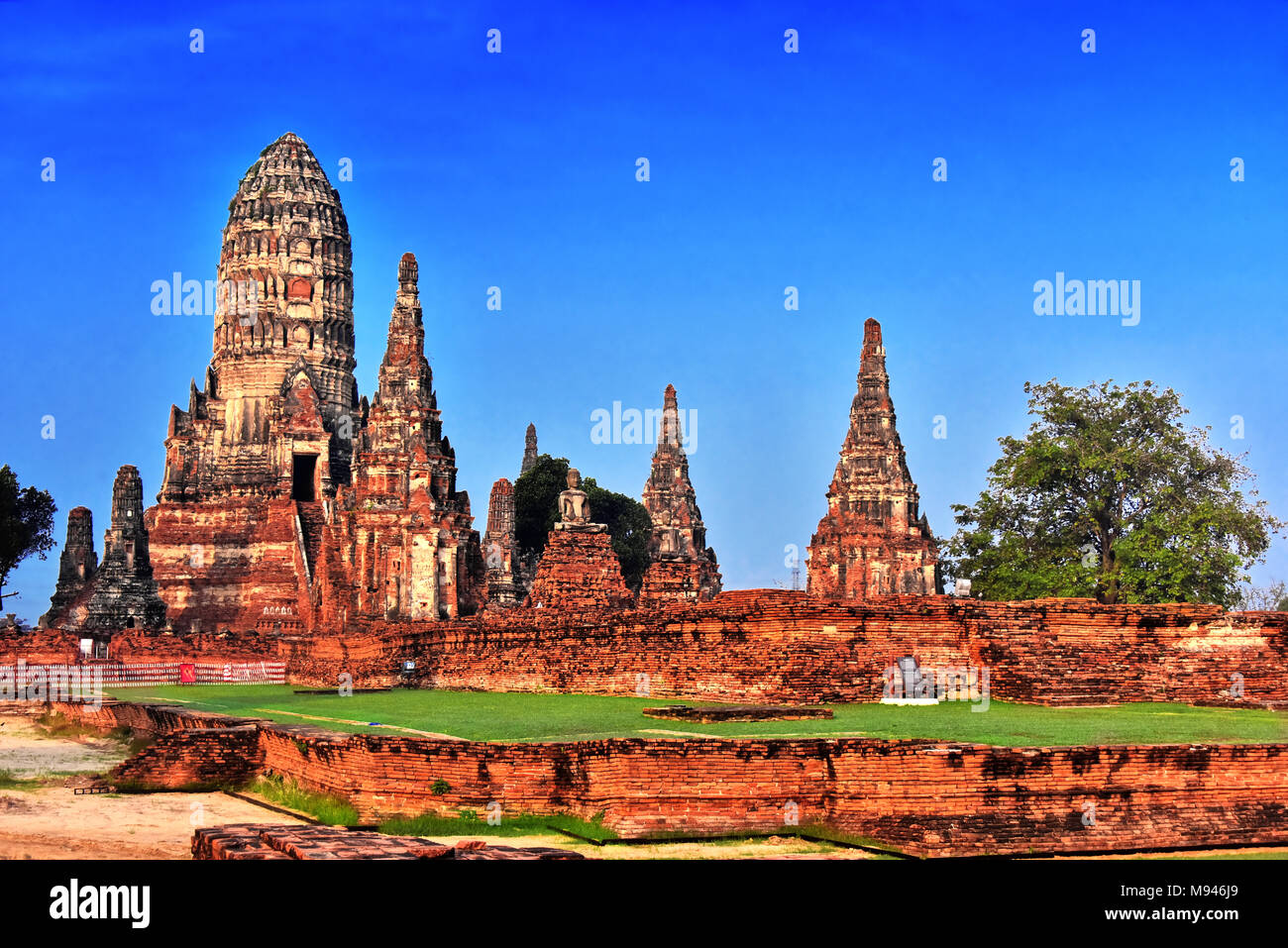 Wat Chaiwatthanaram, a Buddhist temple in the city of Ayutthaya Historical Park, Thailand Stock Photo