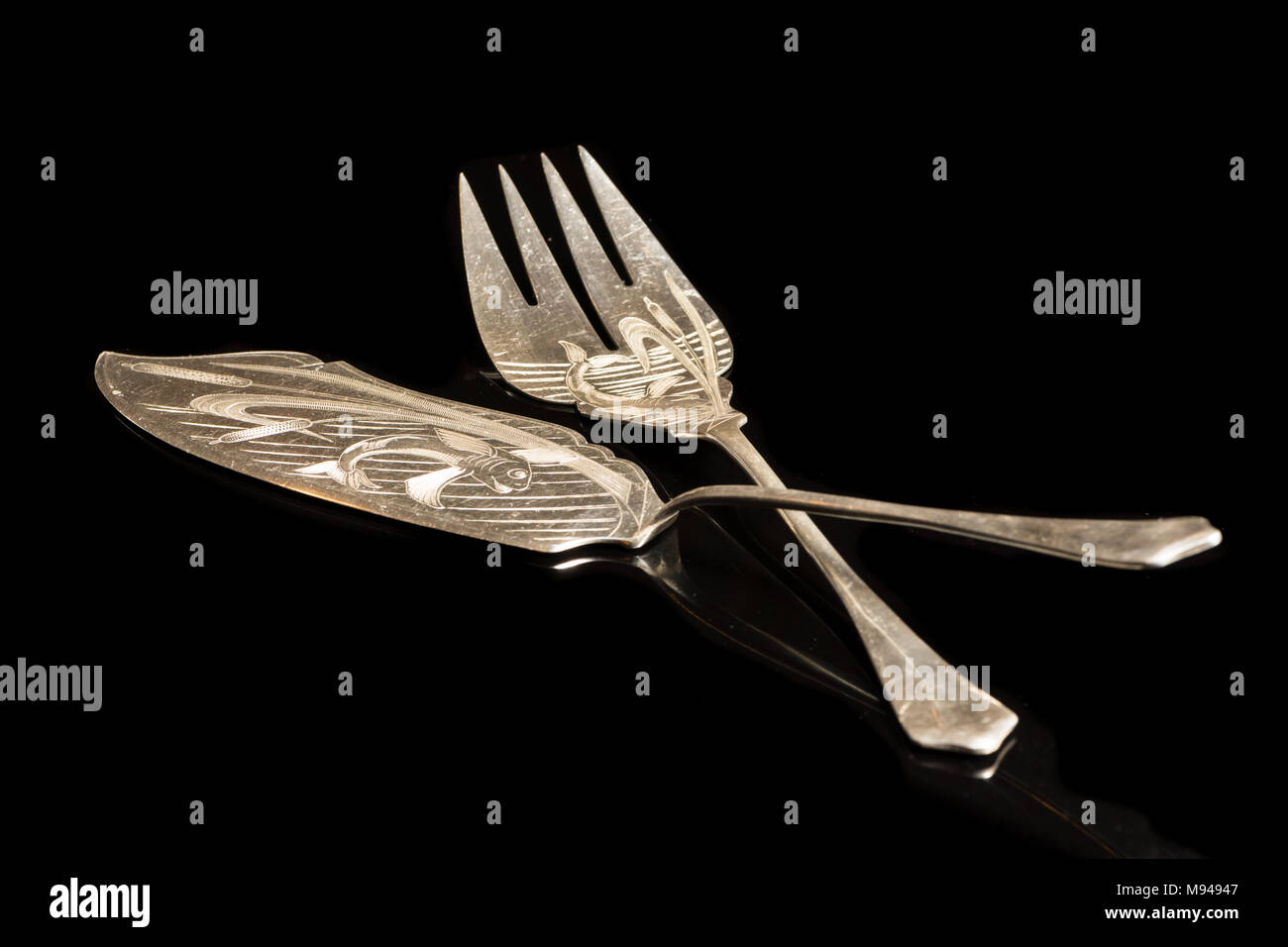 Old engraving of silverware hires stock photography and images Alamy