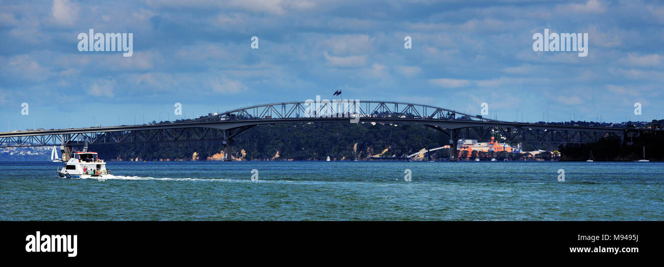 The Auckland Harbour Bridge in Auckland, New Zealand Stock Photo Alamy
