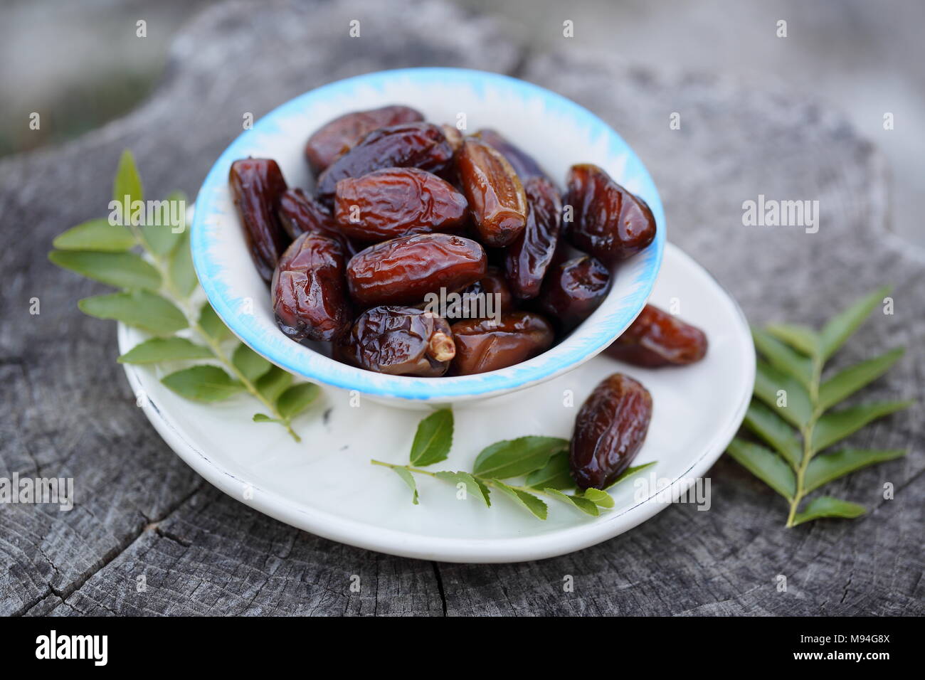 date exotic fruit Stock Photo Alamy