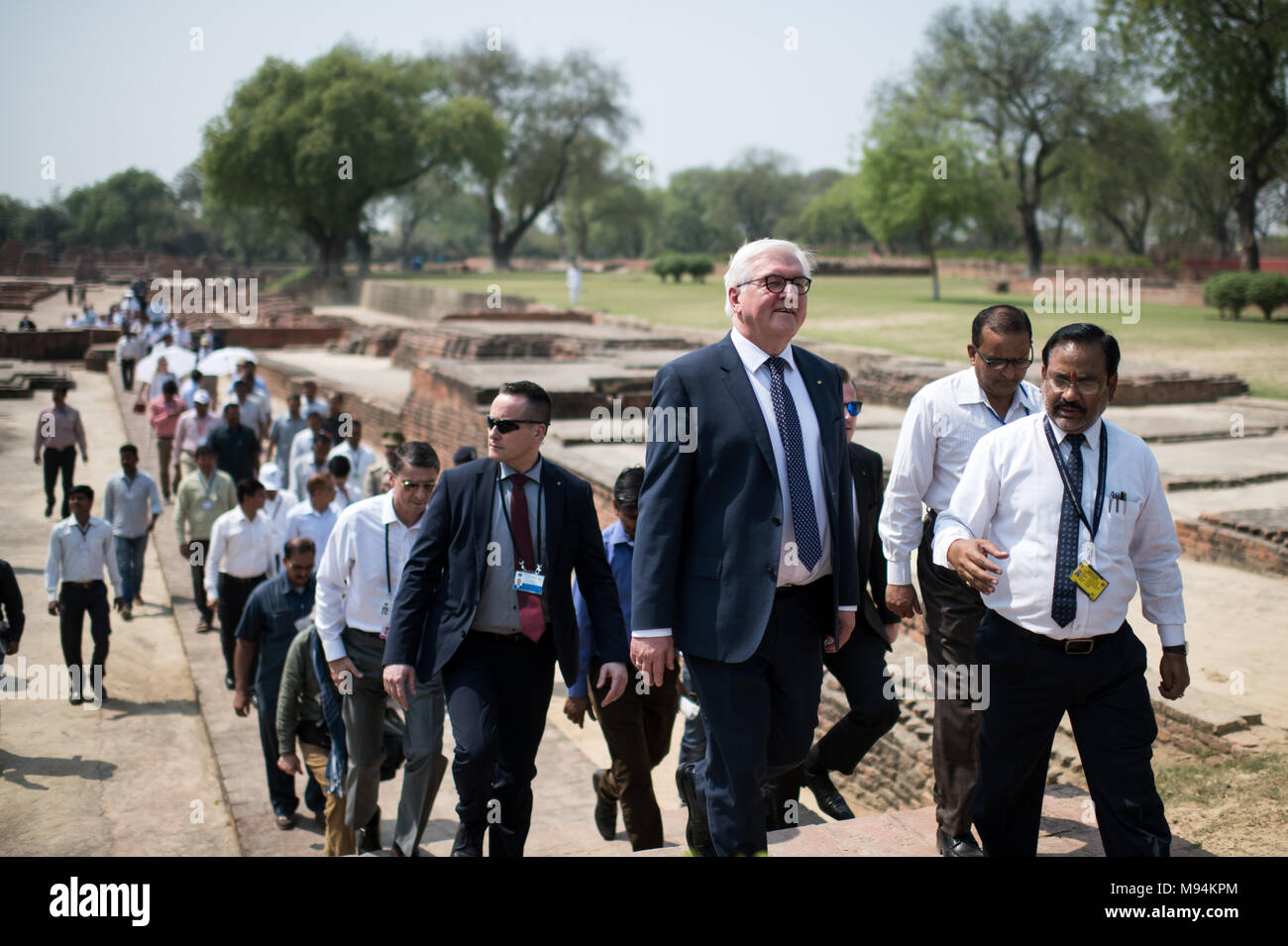 Varanasi, India. 22 March 2018,German President Frank Walter Steinmeier being led through the Archaeological Museum in Sarnath near Varanasi. President Steinmeier and his wife are visiting India for five days. Photo: Bernd von Jutrczenka/dpa Credit: dpa picture alliance/Alamy Live News Stock Photo