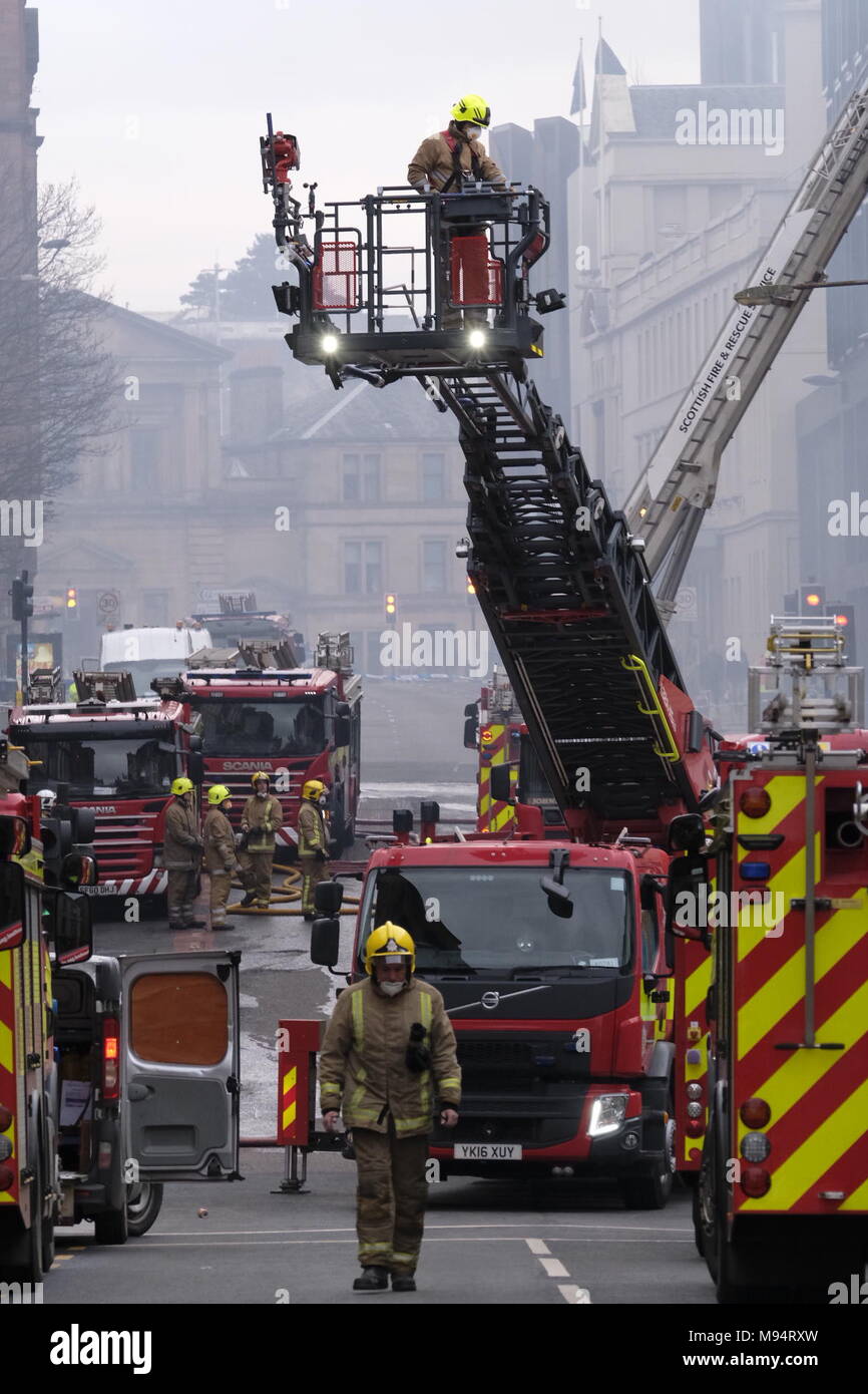 Glasgow, UK. 22 March 2018. Major fire is being fought on Sauchiehall