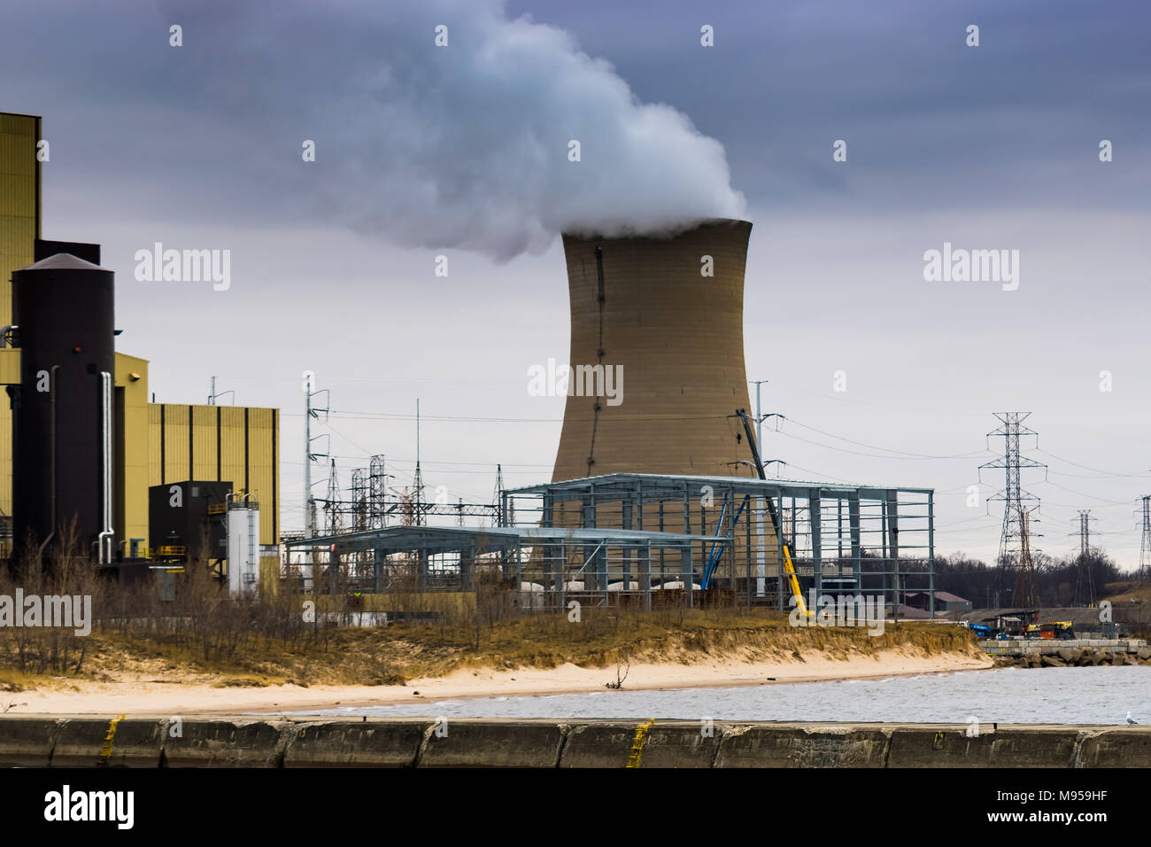 Hyperboloid cooling tower hires stock photography and images Alamy