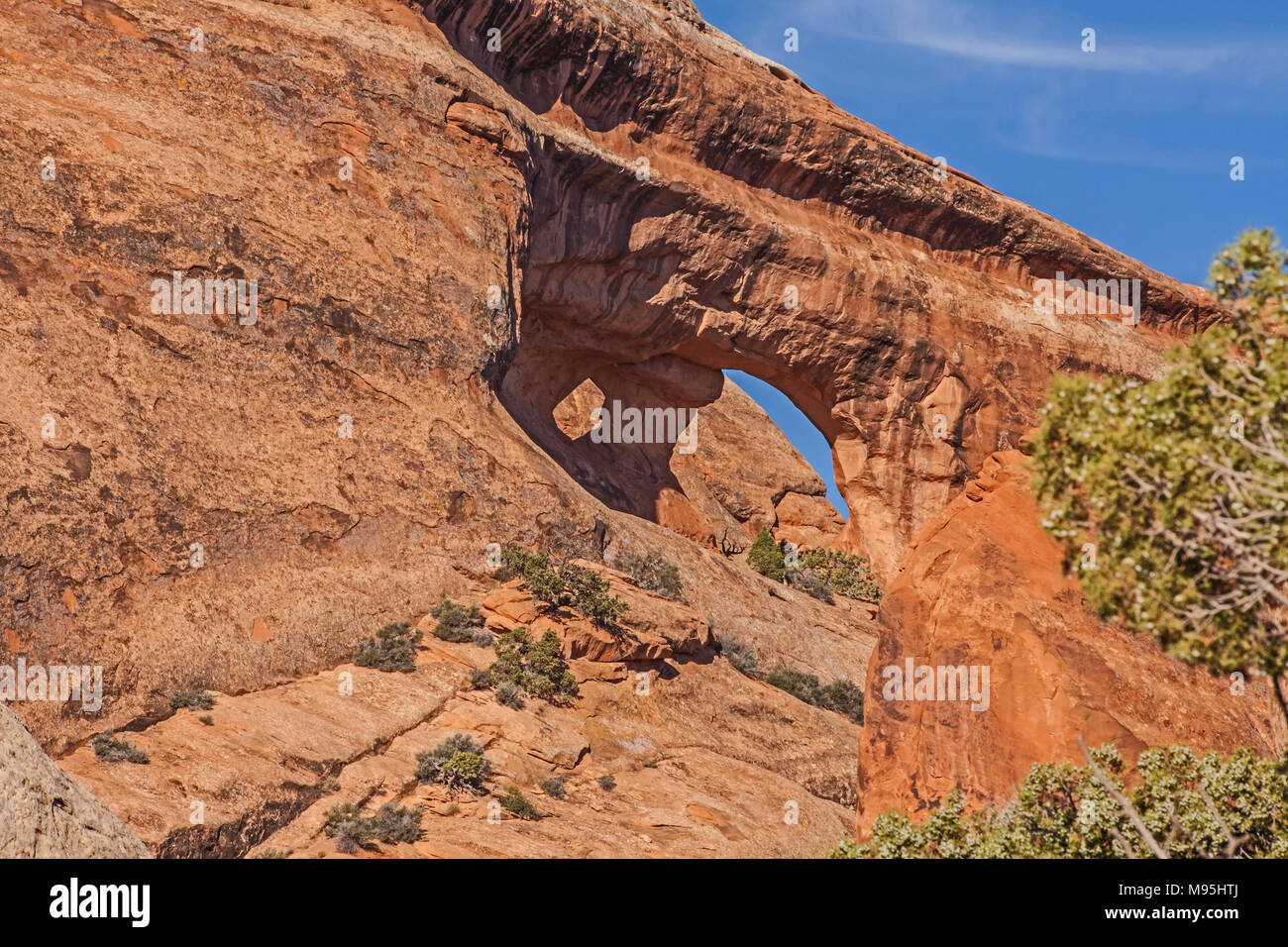 Travel desert arch cave hi-res stock photography and images - Alamy