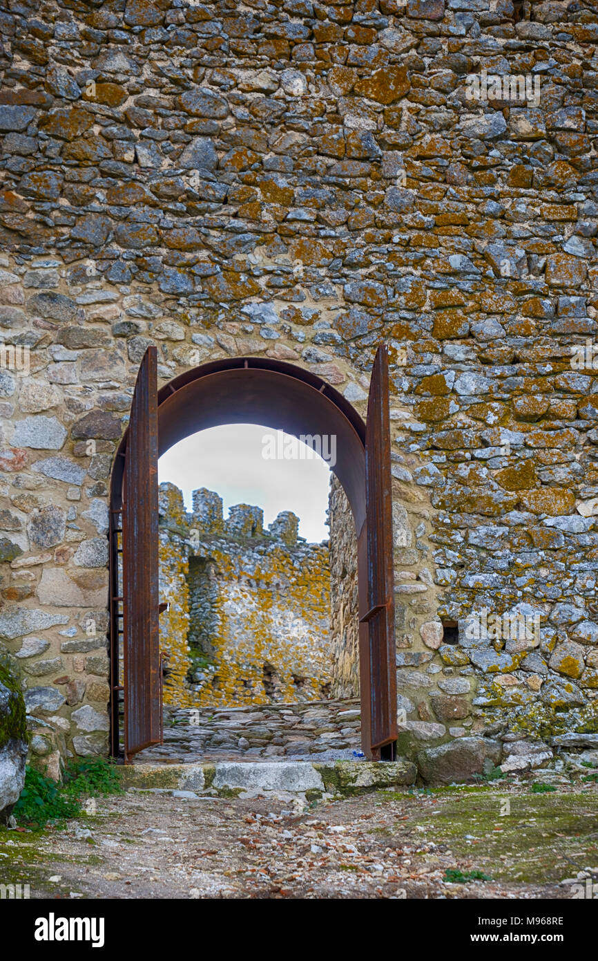 steel door of the castle of montanchez, caseres, extremadura,spain Stock Photo