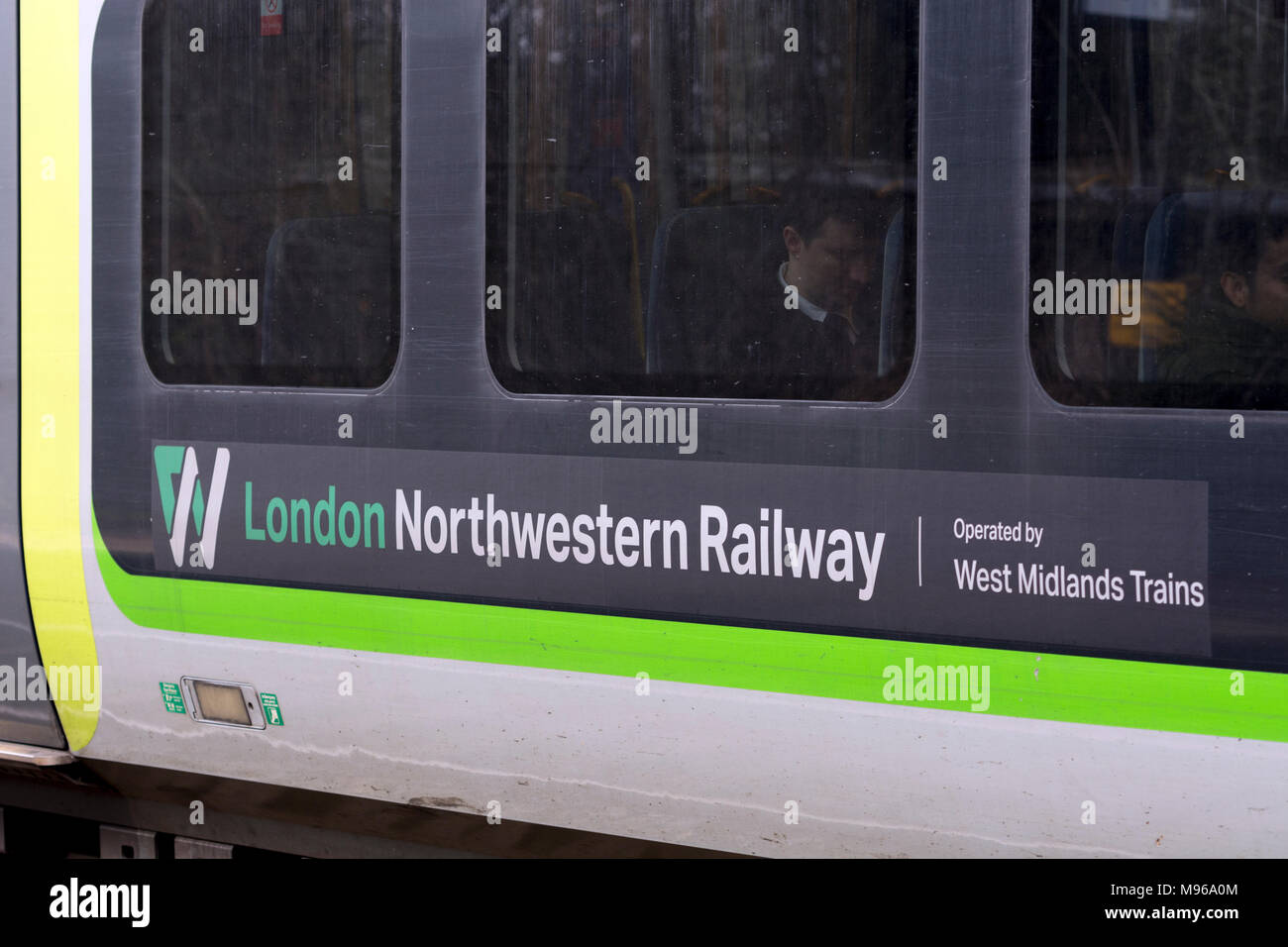 London Northwestern Railway class 350 electric train at Canley station, Coventry, West Midlands, UK Stock Photo