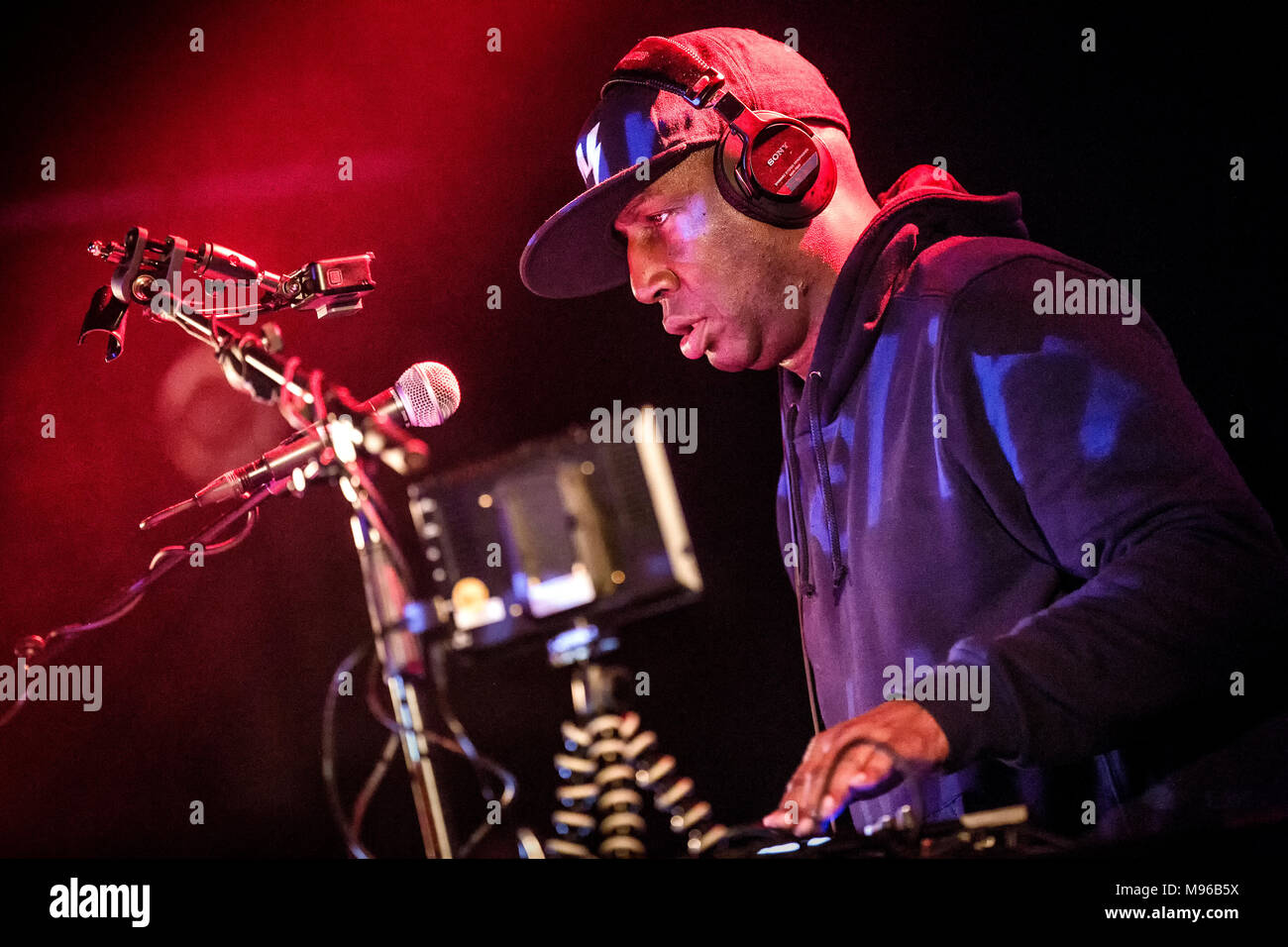 Grandmaster Flash - DJ, Rapper, Record Producer