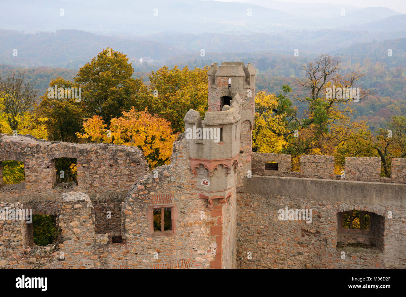 Auerbacher Schloss im Winter, Bensheim-Auerbach, Bergstrasse, Odenwald, Hessen, Deutschland Stock Photo