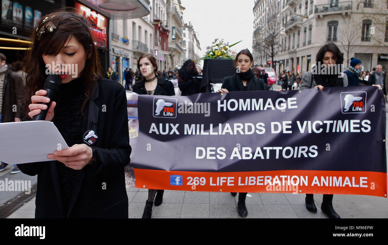 L269 Animals rights defense activists attend Funeral march to pay ...