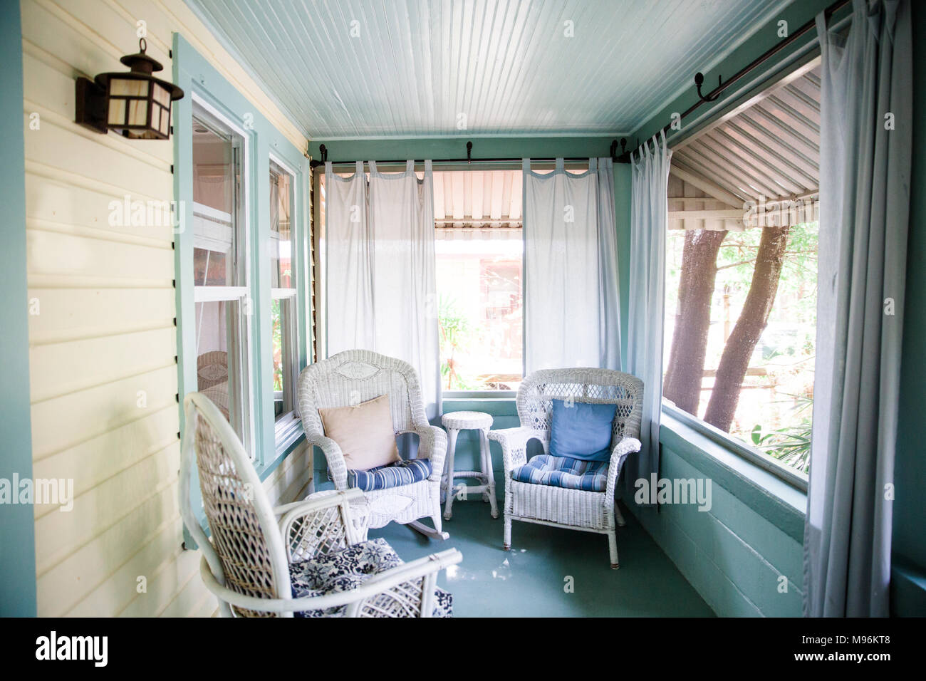 Wicker chairs porch hi-res stock photography and images - Alamy