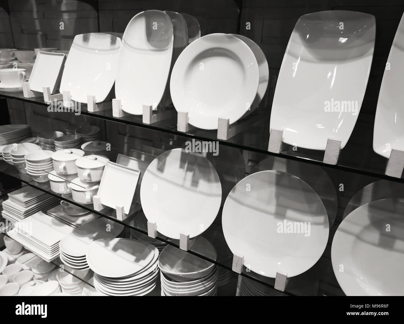 Stack of dishes in the shop Stock Photo Alamy
