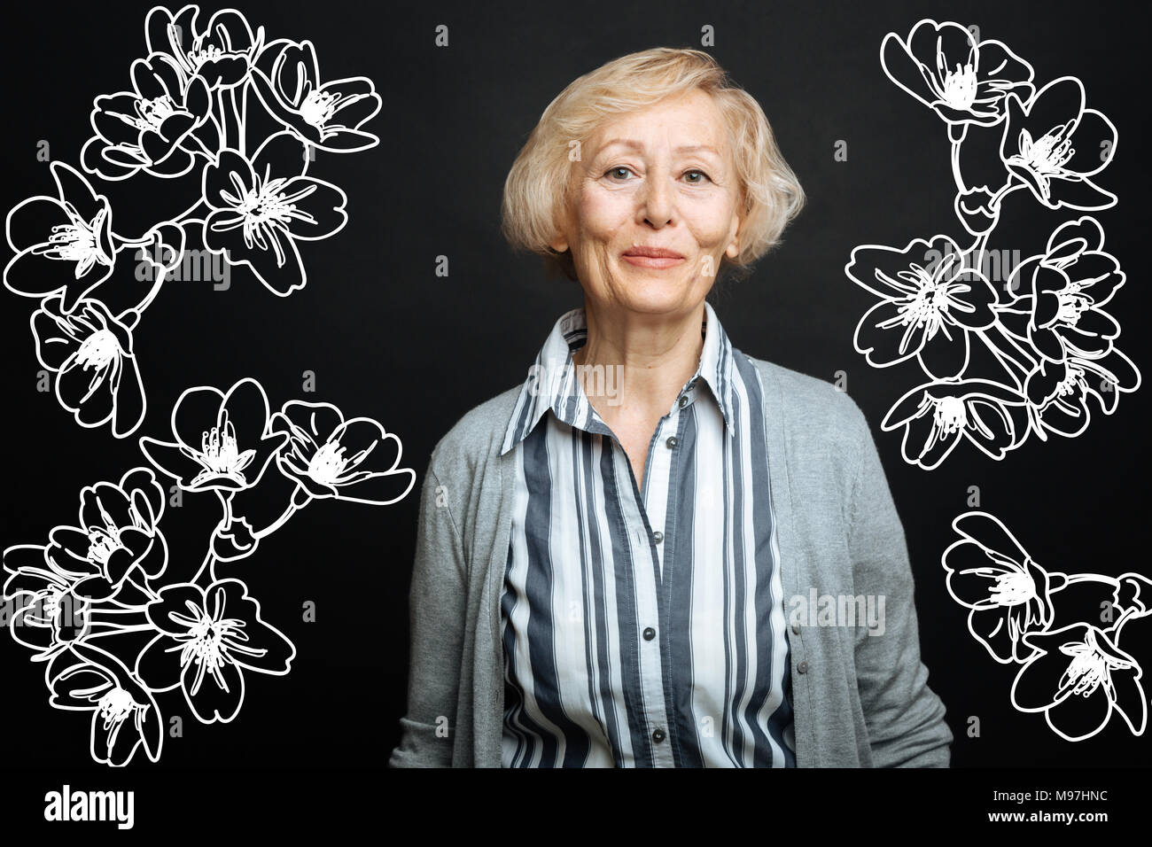 Beautiful senior lady hi-res stock photography and images - Alamy