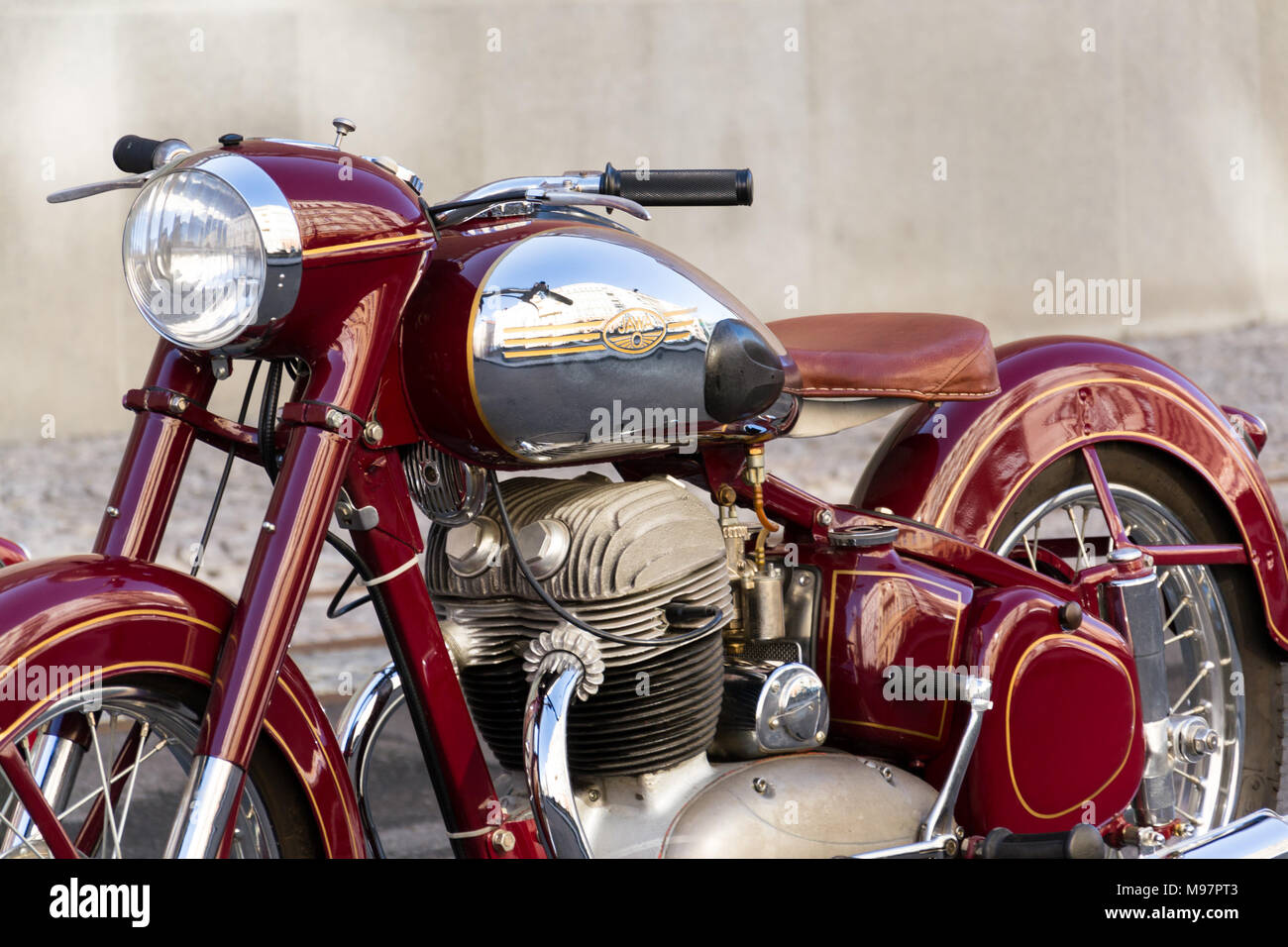 Page 2 - Jawa Motorcycle High Resolution Stock Photography and Images -  Alamy