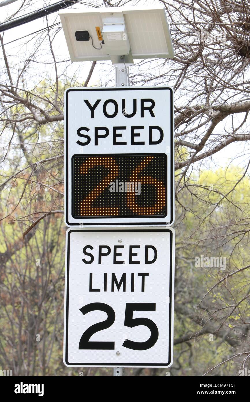 Speed limit usa hi-res stock photography and images - Alamy