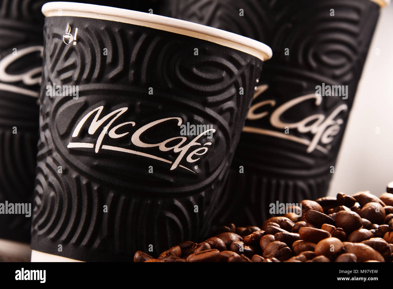Mc donalds paper cup hi-res stock photography and images - Alamy