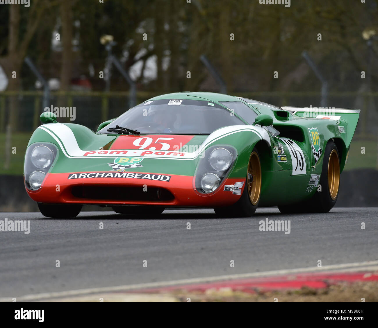 Repræsentere Skifte tøj Derved Gary Culver, Lola T70 MK3B, FIA Masters Historic Sports Cars, FIA Masters  Endurance Legends, FIA Masters, Test day, Brands Hatch, Thursday 22nd March  Stock Photo - Alamy