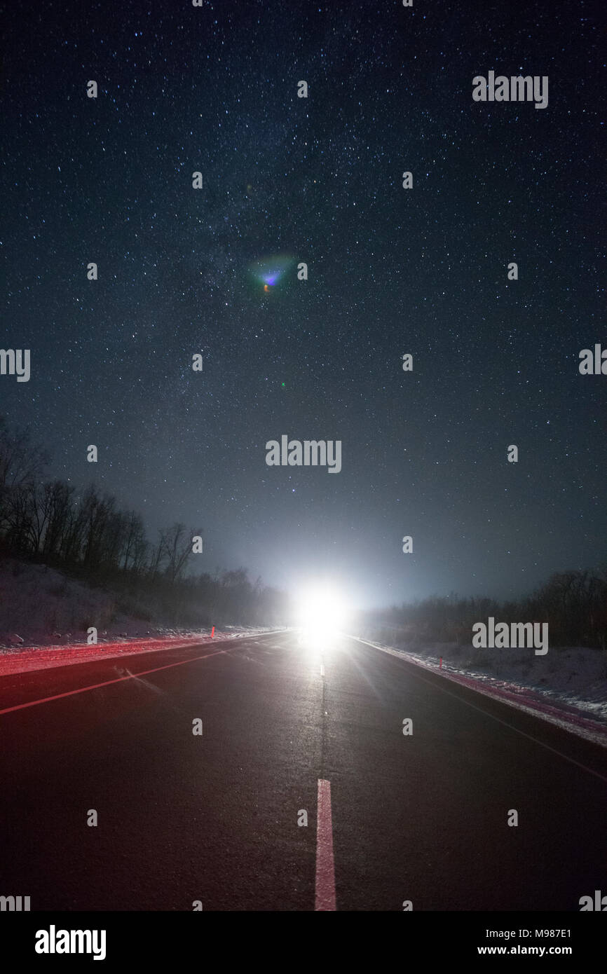 Country road night empty hi-res stock photography and images - Alamy