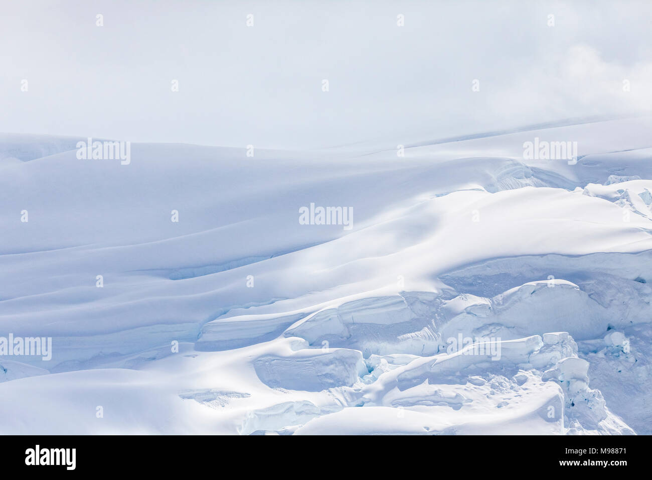 Ruth glacier hires stock photography and images Alamy