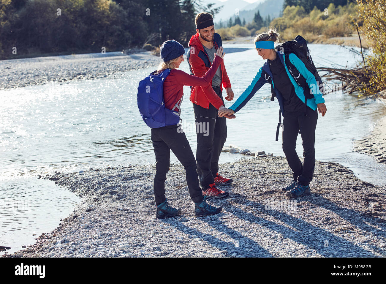 Group of friends hiking hi-res stock photography and images - Alamy