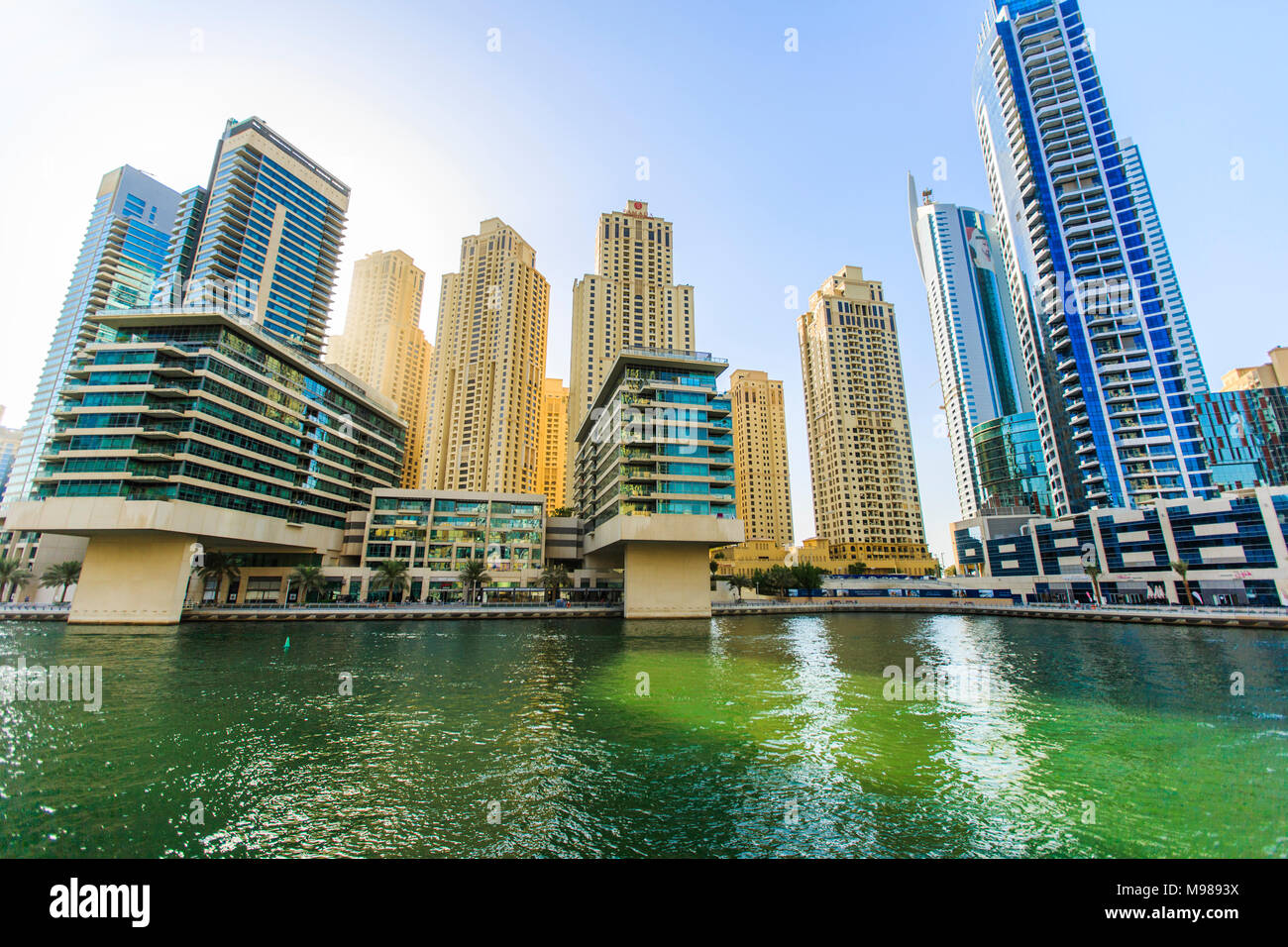 dubai marina united arab emirates