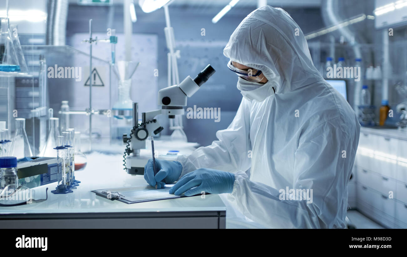 Tech Experiment Bio technology experiment hi-res stock photography and images - Alamy