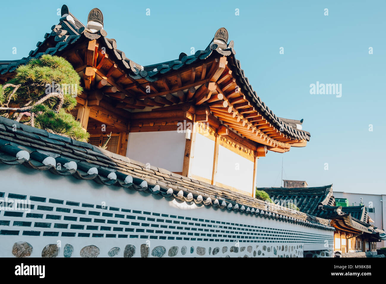 Korean traditional house in Bukchon Hanok village Stock Photo - Alamy