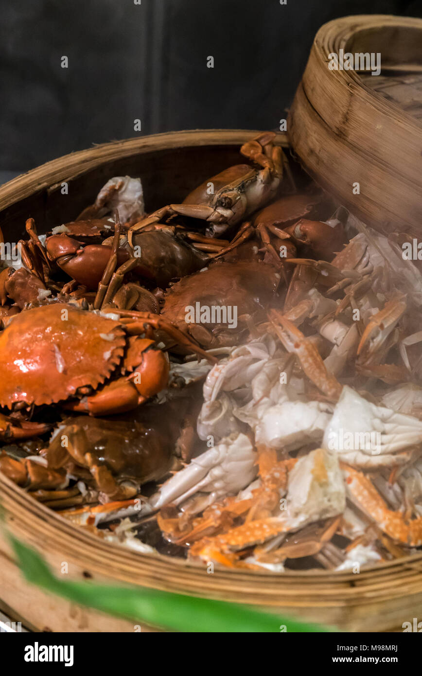 steam crab in cooking seafood steamer basket Stock Photo Alamy
