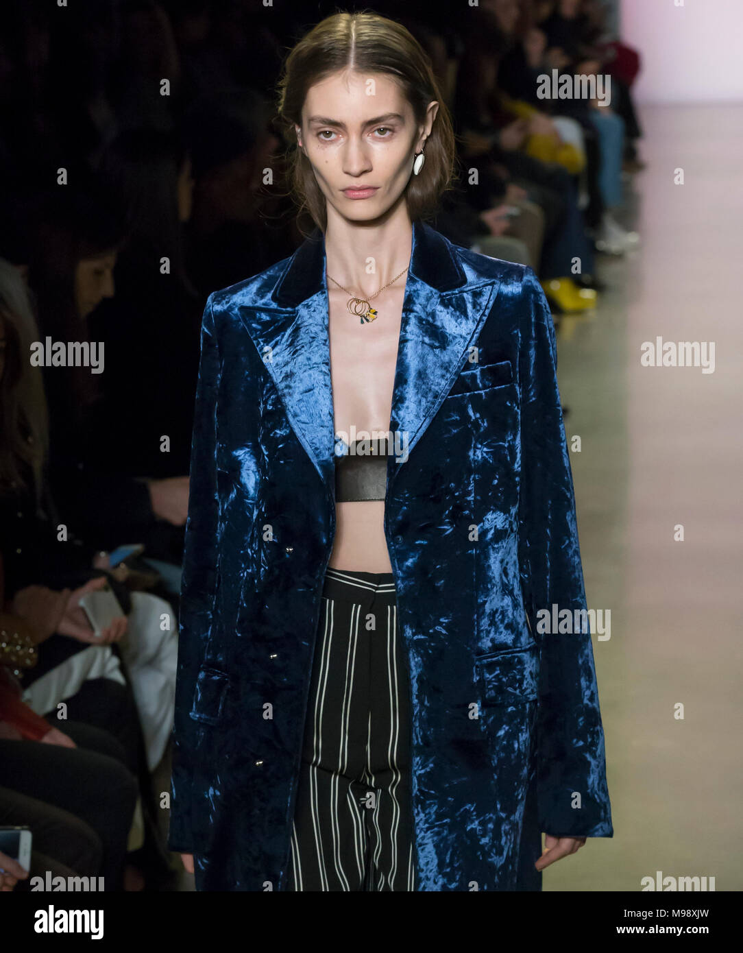 2019 Marine Deleeuw naked (15 foto and video), Sexy, Fappening, Boobs, braless 2020 2019 Marine Deleeuw naked (77 photos), Ass, Cleavage, Boobs, lingerie 2006