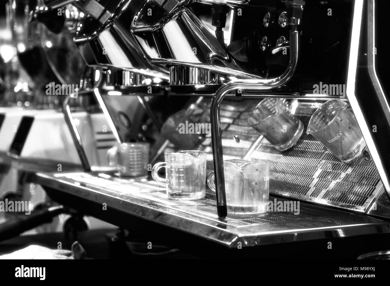 Aviator espresso coffee machine hires stock photography and images Alamy