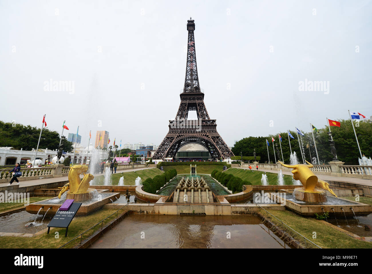 Windows of the world theme park in Shenzhen, China Stock Photo Alamy